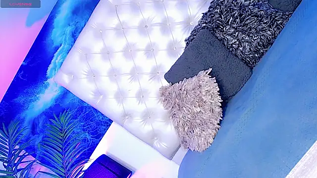 babyAnthonella webcam