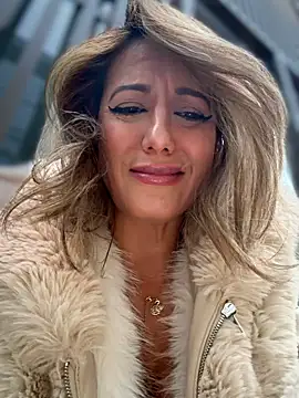 Welcome to my room best vibes 10,50,101❤️❤️❤️❤️❤️