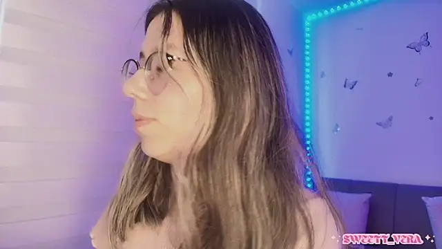 sweettvera webcam