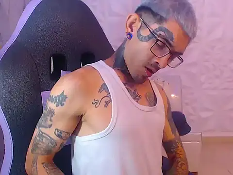 Boy_tatto77 webcam