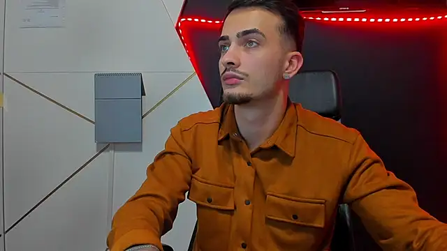 brandontate - BrandonTate's free webcam - UK Sex Cams