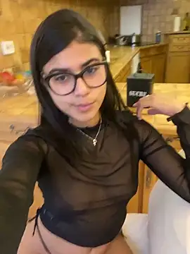 adorablepetite webcam