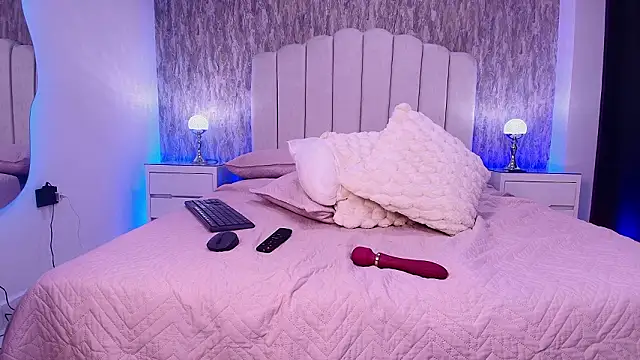 isa_anderson - Isa_anderson's free webcam - UK Sex Cams