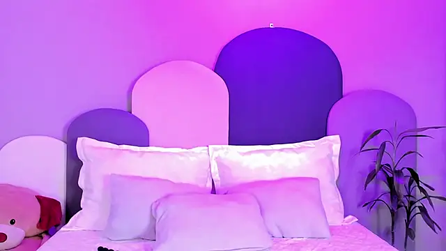 SophieGomez22 webcam