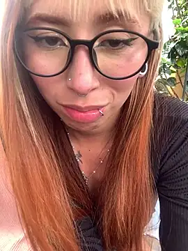 Webcam Model (Sallem_Pink)  is live.Free join now!