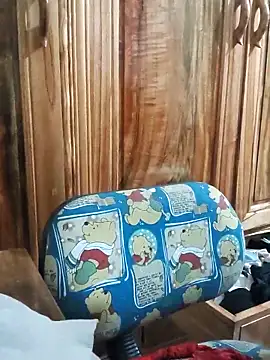 myna_999 - Myna_999's free webcam