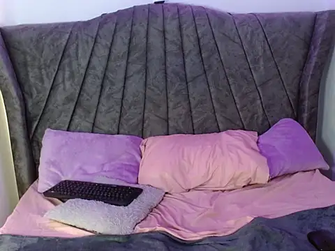 angel_adrien - Angel_adrien's free webcam - UK Sex Cams