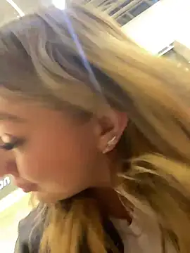 Sweet___Emily webcam