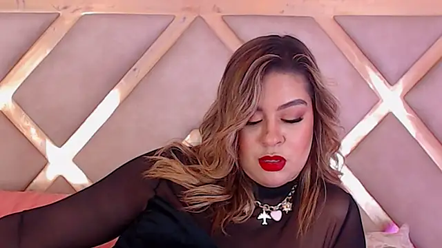 JoannaStanford webcam