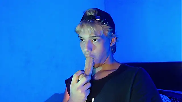 CrisotpherMoretti webcam