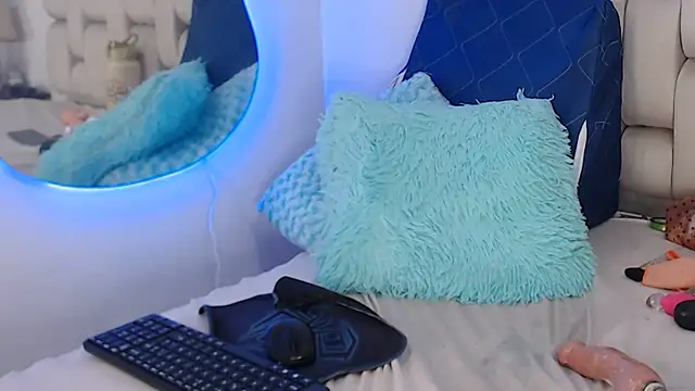 Ambar-Collins69 webcam