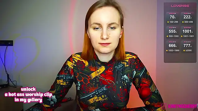 KinkyMissCherry webcam