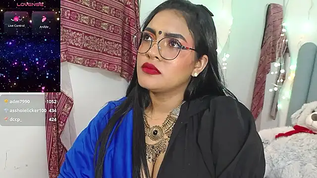 lakshmiraniii webcam