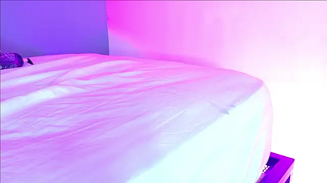 Taylorsmitth_ webcam