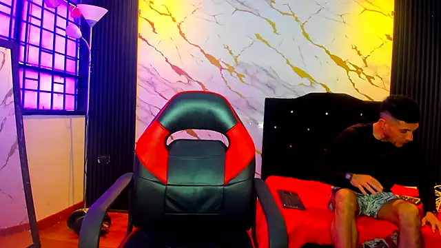 Stormandloganxxx webcam