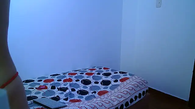 Luciasmith_74829 webcam