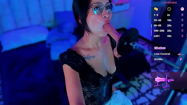 yourlittle_kathe webcam