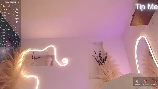 ViolettaHotLatin_ webcam