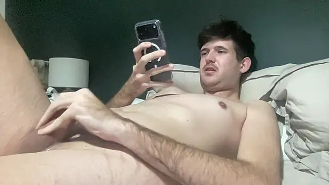 versahugo - Versahugo's free webcam - UK Sex Cams