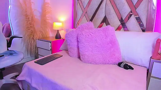 estrellavega_ - Estrellavega_'s free webcam - UK Sex Cams