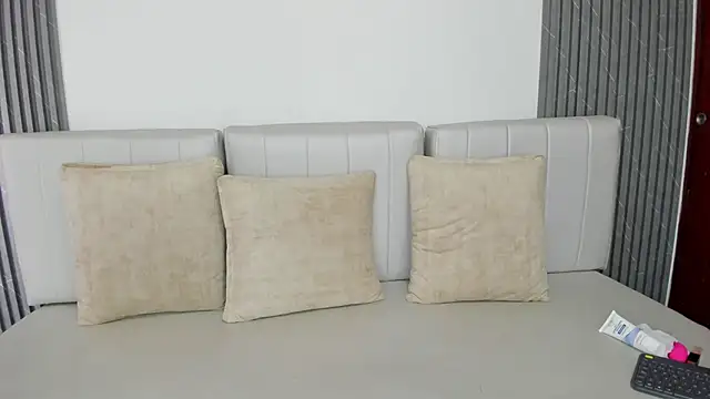 Pamela_SkinnySexy webcam