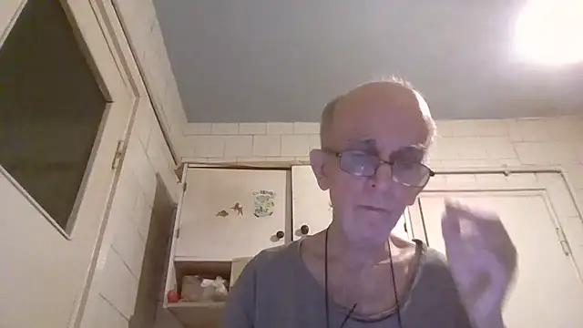 mariusica1@xh webcam