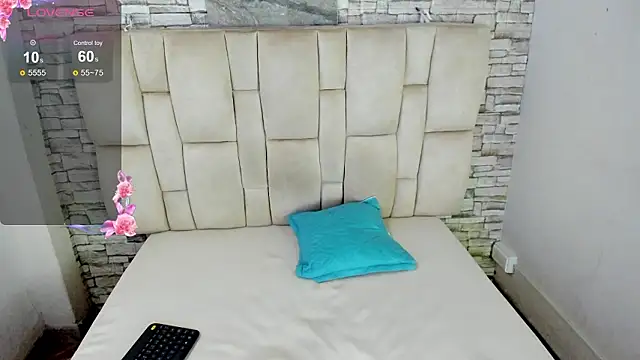 Celesste_doll webcam