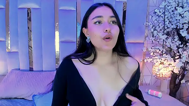 HannaCollins_ webcam