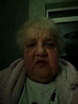 Webcam Model (HapinessLovee)  is live.Free join now!