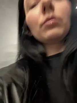 naughty_lucifer webcam