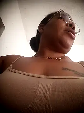 Big_ass_submissive webcam