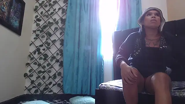 charlotte_brawn webcam