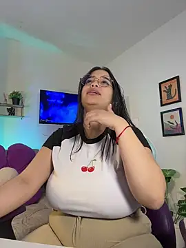 tati_reyess webcam