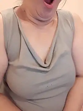 Yummykimkhae88 webcam