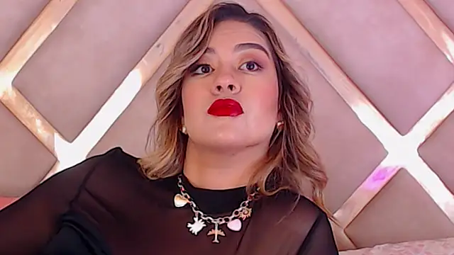 JoannaStanford webcam