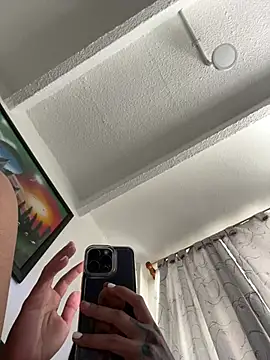 charlotte_stevenss_'s Stripchat show and profile