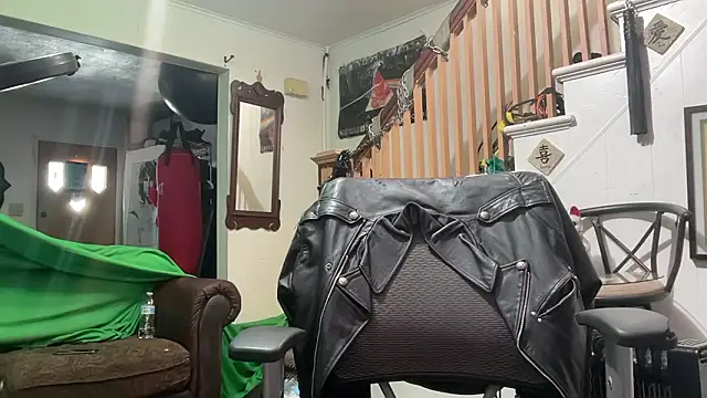 MasterDaddyCool webcam