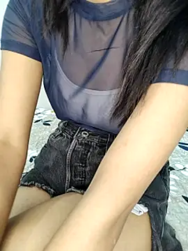 Vaani_Sharma79 webcam