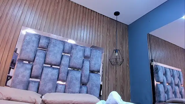 owen__johnson webcam