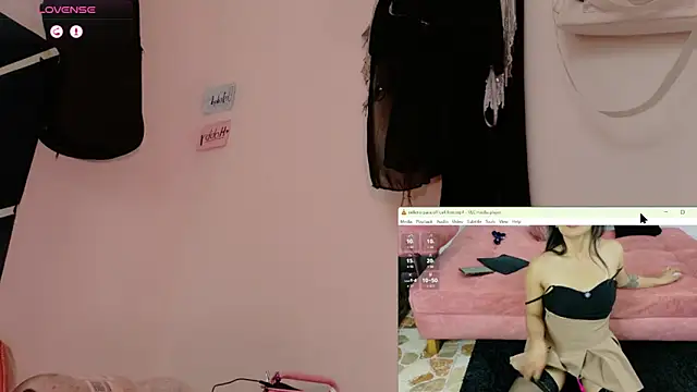 Jade_Zephyra webcam