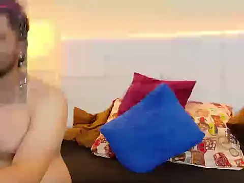 RashelANDCerverus webcam