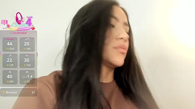 nicolle_pierce webcam