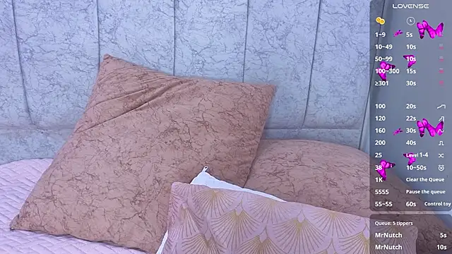 kattie_sweet1 - Kattie_sweet1's free webcam - UK Sex Cams