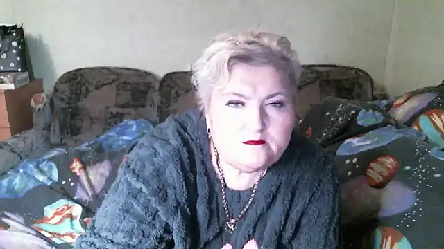 lana555 - Lana555's free webcam - UK Sex Cams