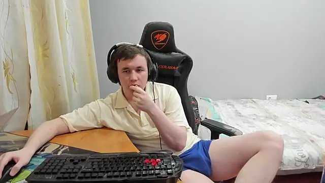 iliaskrislove webcam