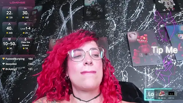 RoxanneStorm_ webcam