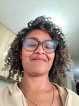 BiiancaEstradaa webcam