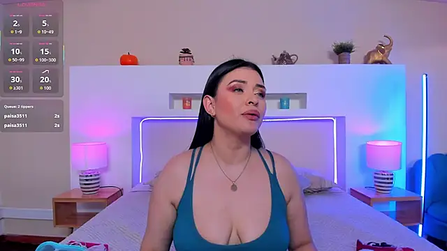 AnikaRomanoff_ webcam