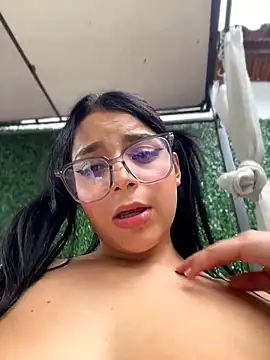 ArieliciousXXX webcam