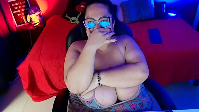lulubigtitts1